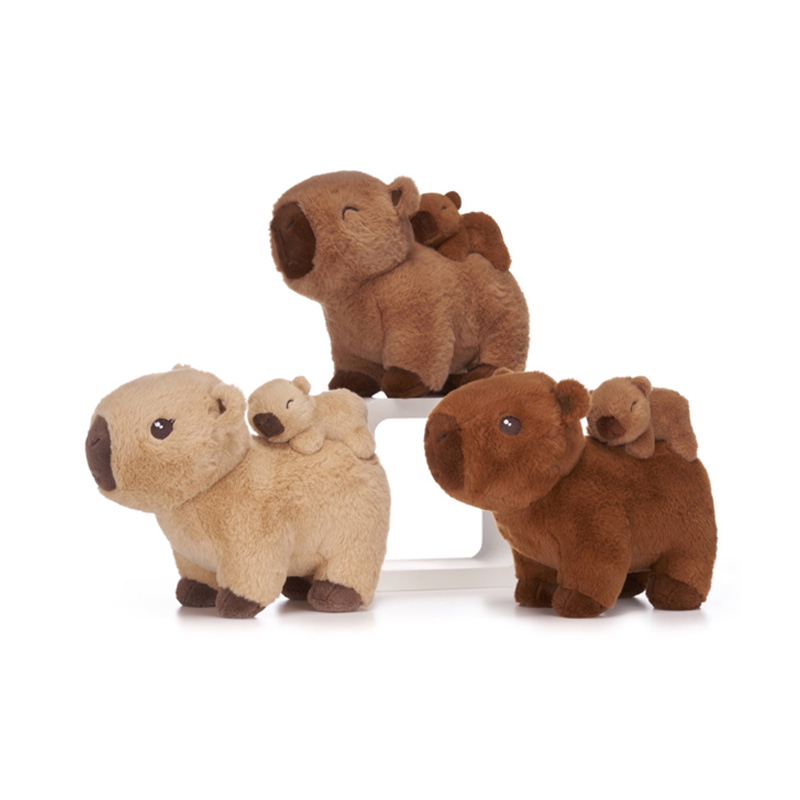 Peluche Capibara c/bebe 25cm - colores aleatorios