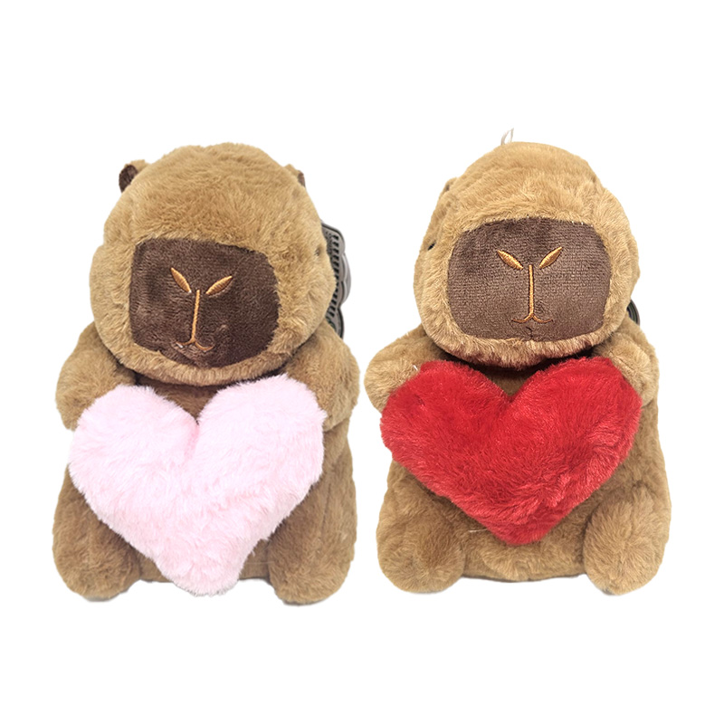Peluche Capibara c/corazón 22cm