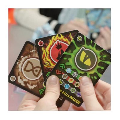 Wholesaler of Expositor Wild Warriors Battle Card Game